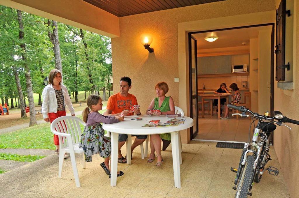 Готель Vvf Perigord Sorges-En-Perigord Екстер'єр фото